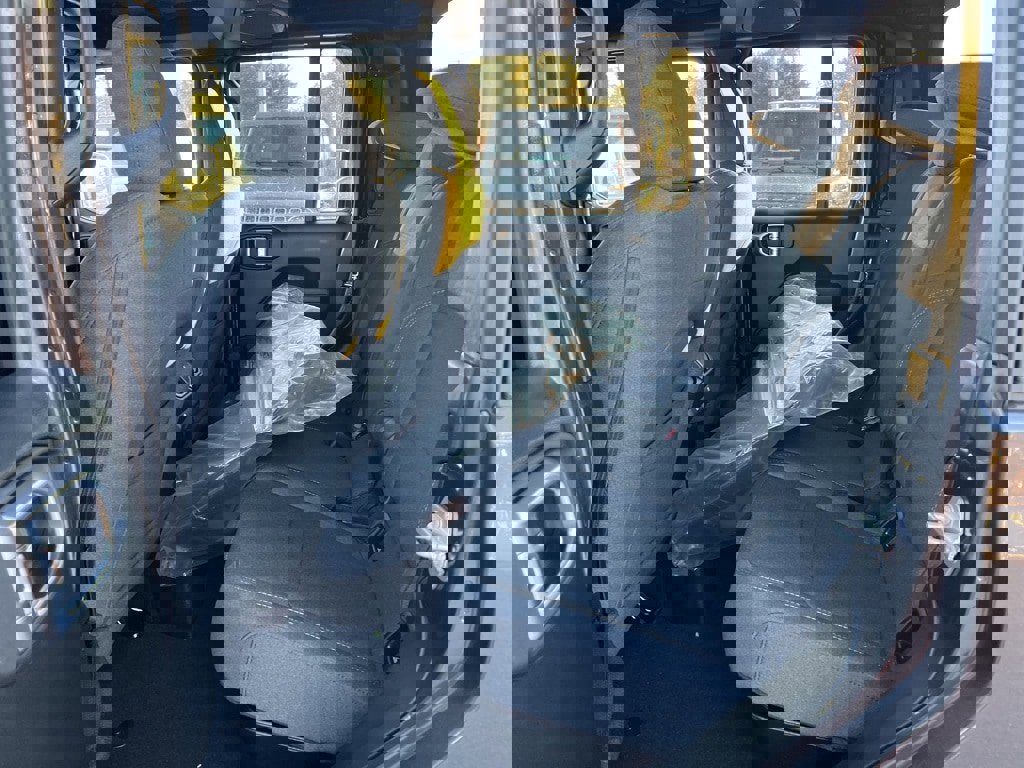 New 2026 Jeep Gladiator Sport image 17