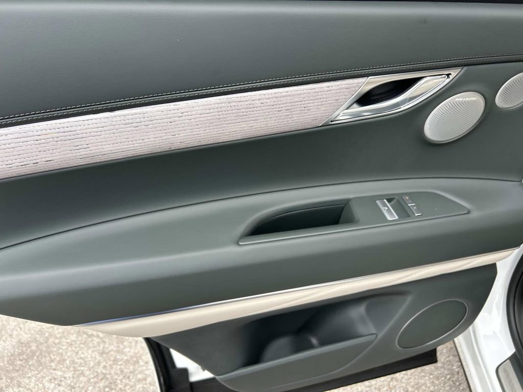 New 2026 Genesis GV80 3.5T Prestige image 22