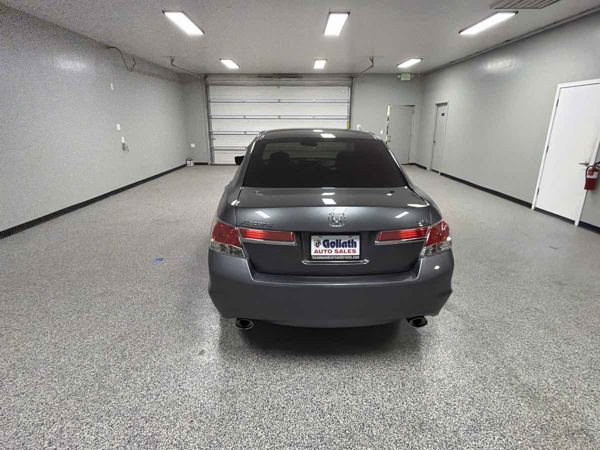 Used 2011 Honda Accord EX image 4