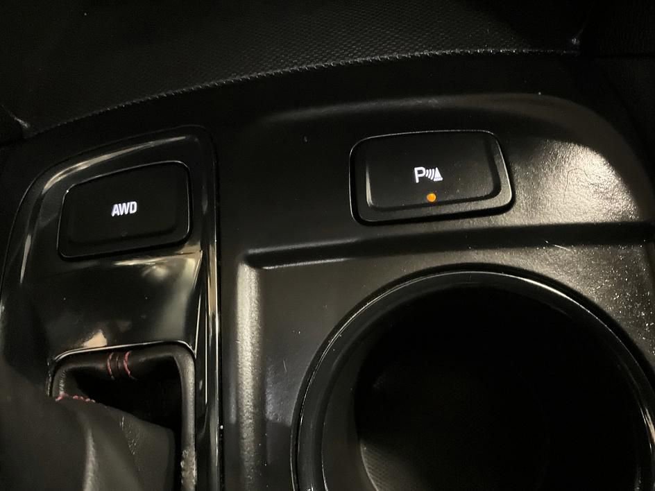 Used 2023 Chevrolet Equinox RS image 28