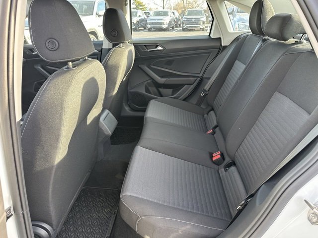 Certified 2025 Volkswagen Jetta S image 17