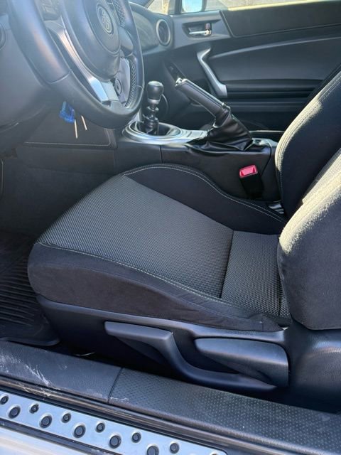 Used 2017 Toyota 86 image 17