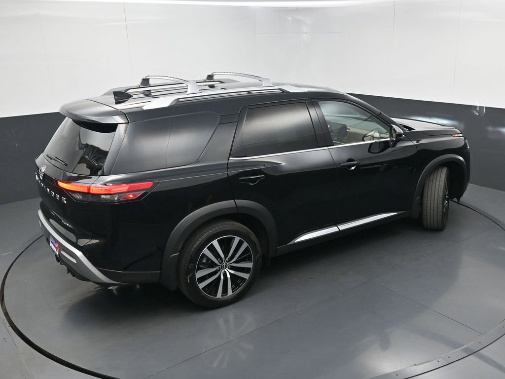 Used 2025 Nissan Pathfinder Platinum w/ Cargo Package FWD image 40
