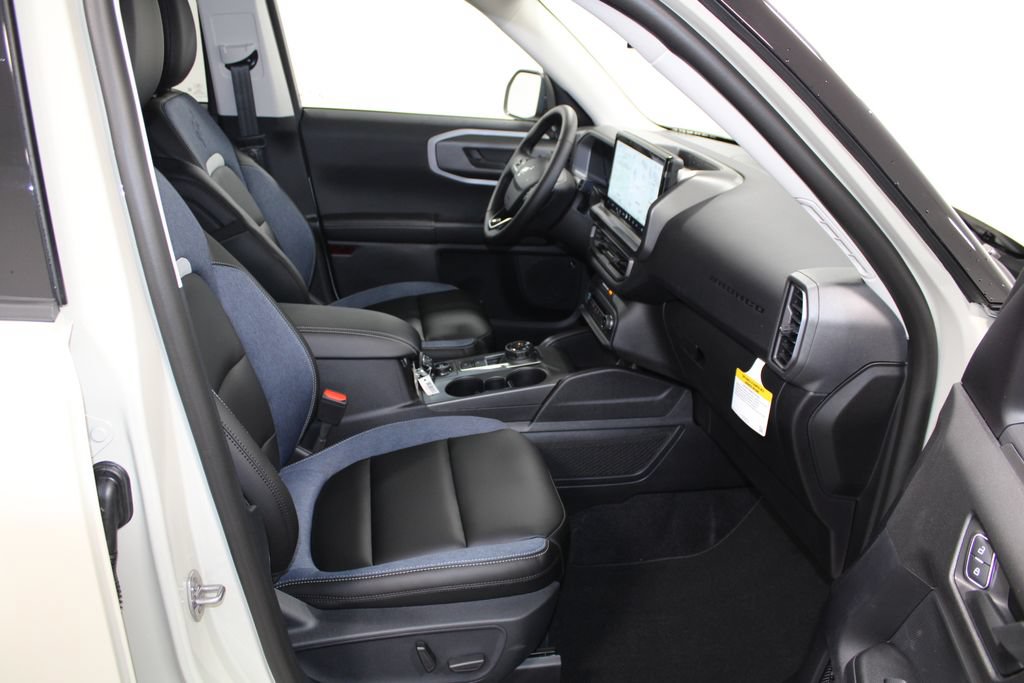 New 2025 Ford Bronco Sport Outer Banks w/ Outer Banks Tech Package+ AWD/4WD image 26
