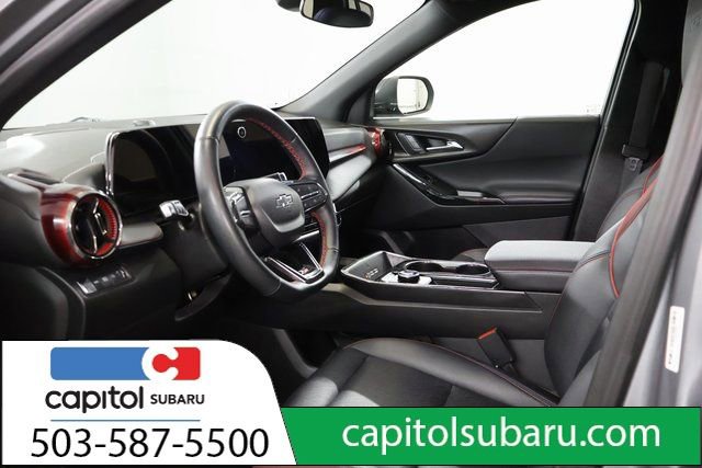 Used 2025 Chevrolet Equinox RS AWD/4WD image 12