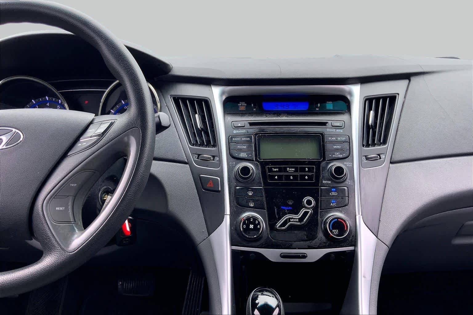 Used 2012 Hyundai Sonata GLS w/ Popular Equipment Pkg FWD image 7