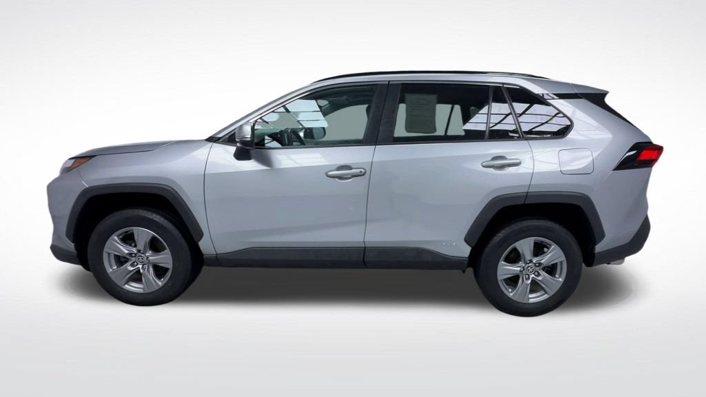 Certified 2022 Toyota RAV4 XLE AWD/4WD image 21