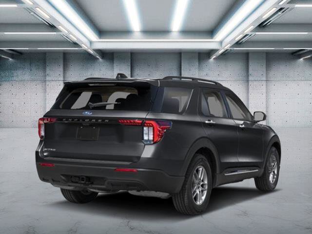 New 2026 Ford Explorer Active image 2
