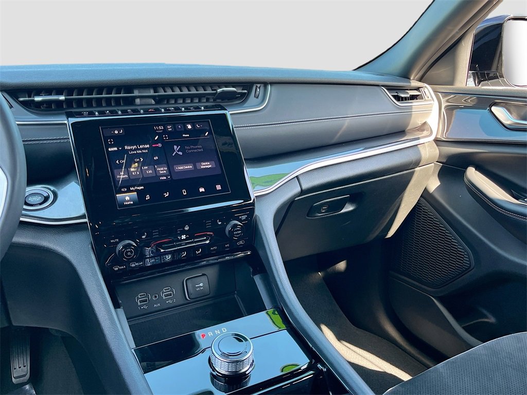 Certified 2023 Jeep Grand Cherokee L Laredo image 22