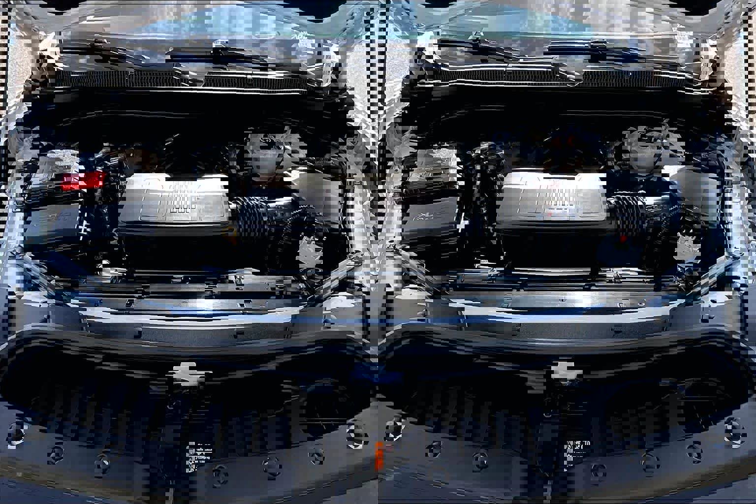 Used 2023 Chevrolet Suburban Premier image 31