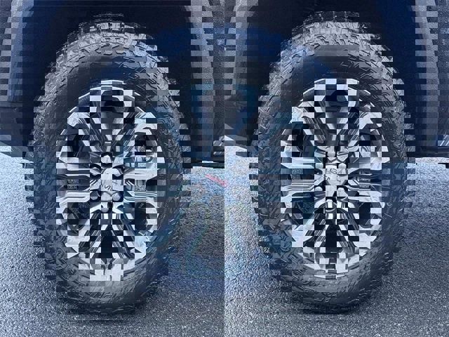 New 2026 GMC Canyon Denali image 7