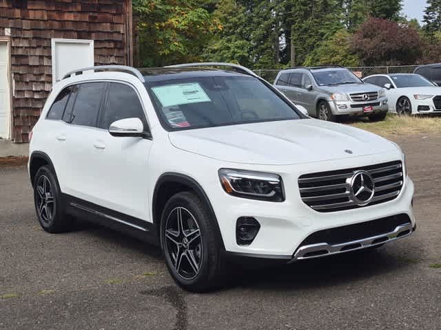 New 2026 Mercedes-Benz GLB 250 4MATIC image 2
