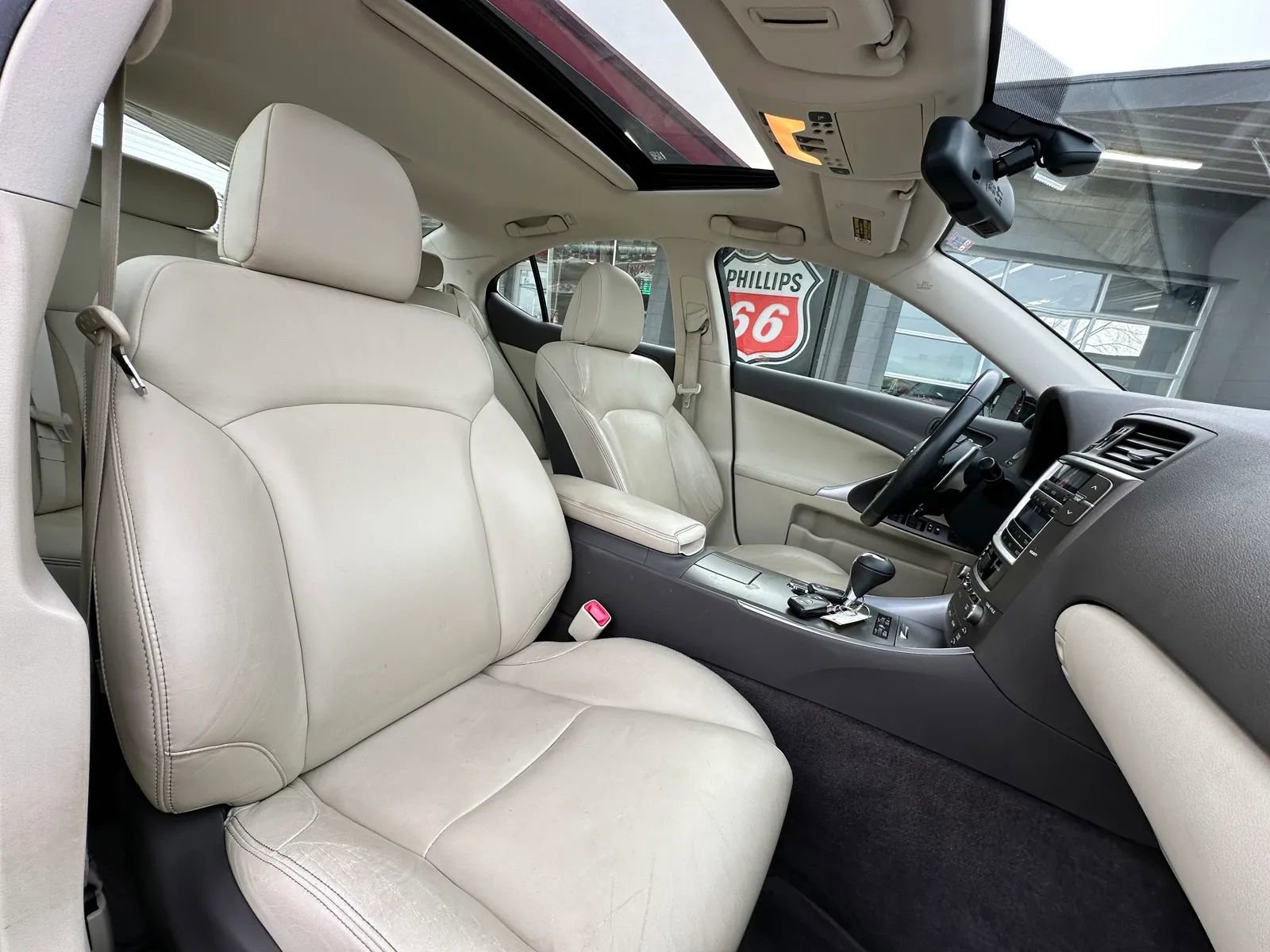 Used 2009 Lexus IS 250 AWD image 20