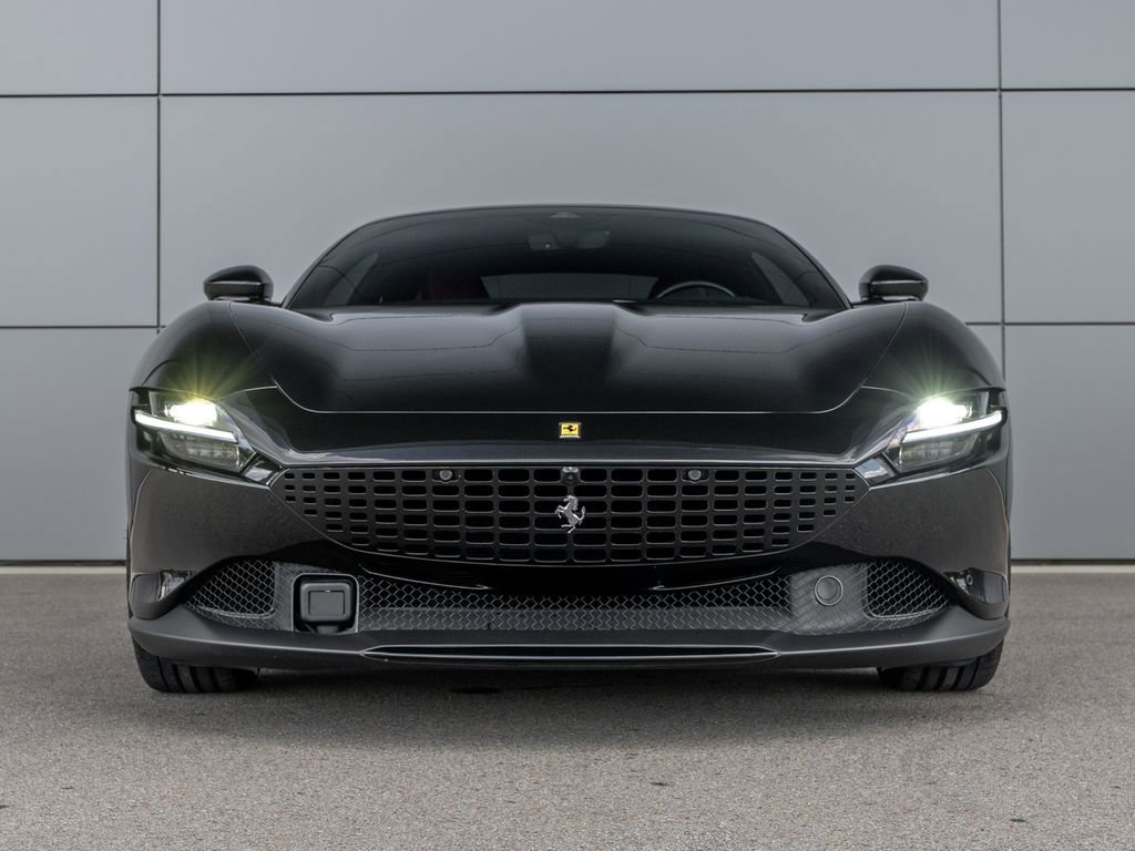Certified 2022 Ferrari Roma RWD image 3