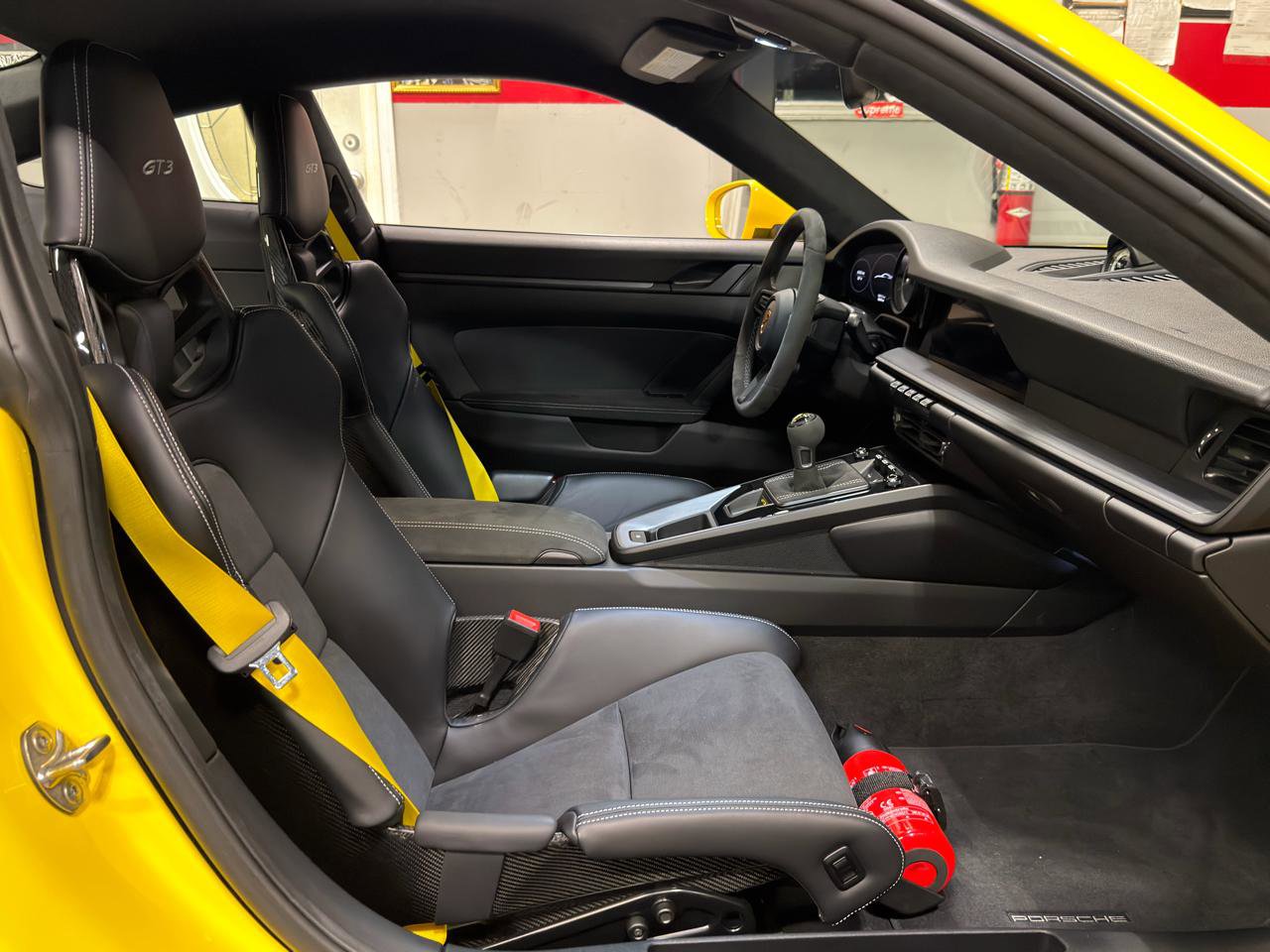 Used 2022 Porsche 911 GT3 image 17