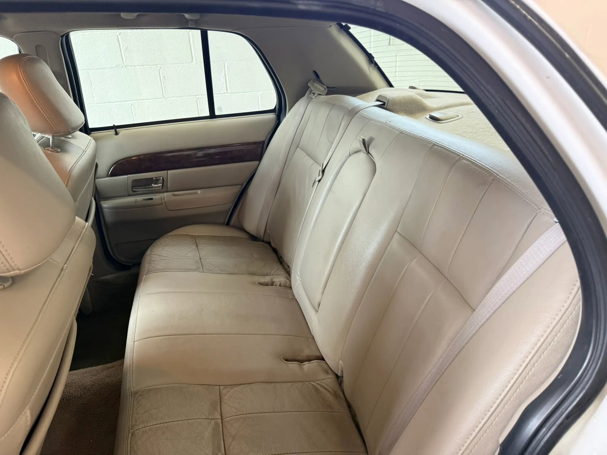 Used 2009 Mercury Grand Marquis LS RWD image 11