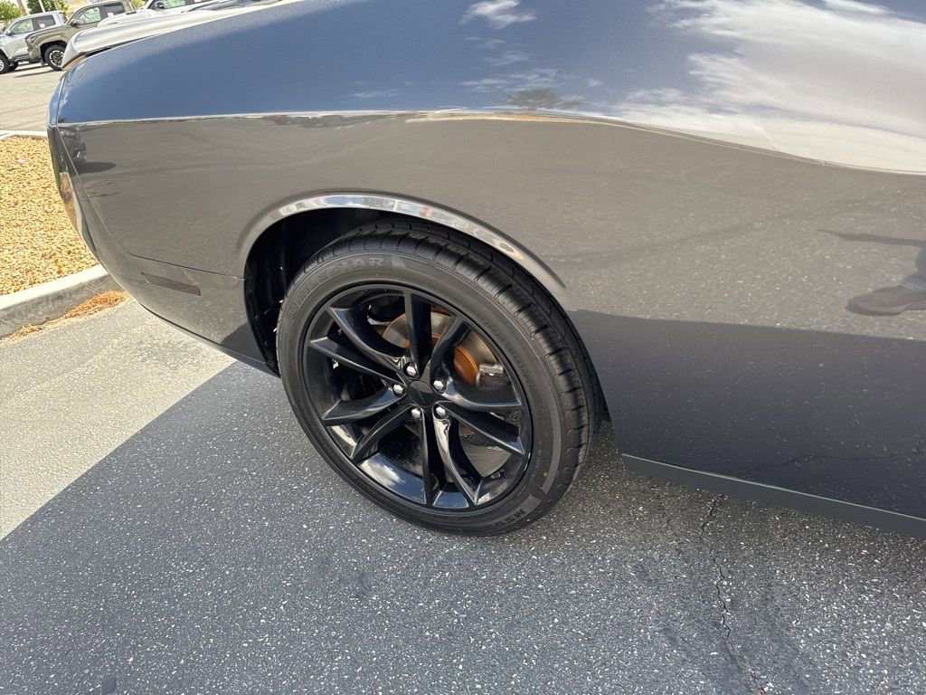 Used 2016 Dodge Challenger R/T Plus image 19