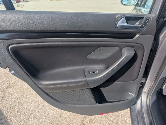 Used 2014 Volkswagen Jetta TDI FWD image 18
