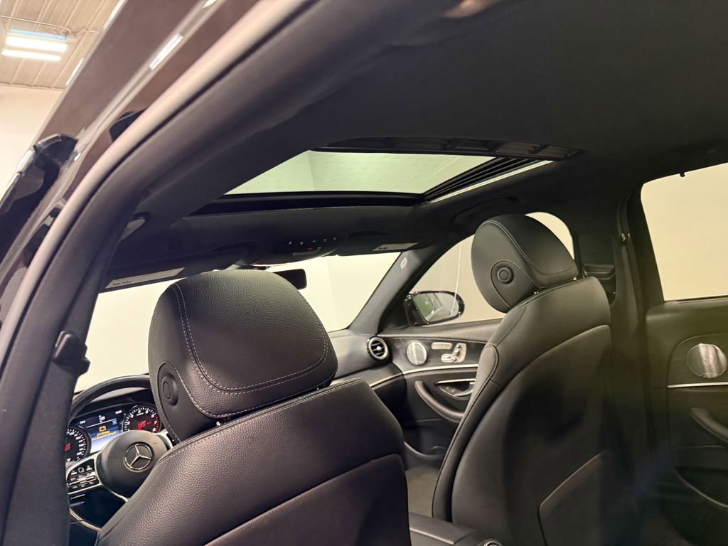 Used 2019 Mercedes-Benz E 450 E 450 image 46