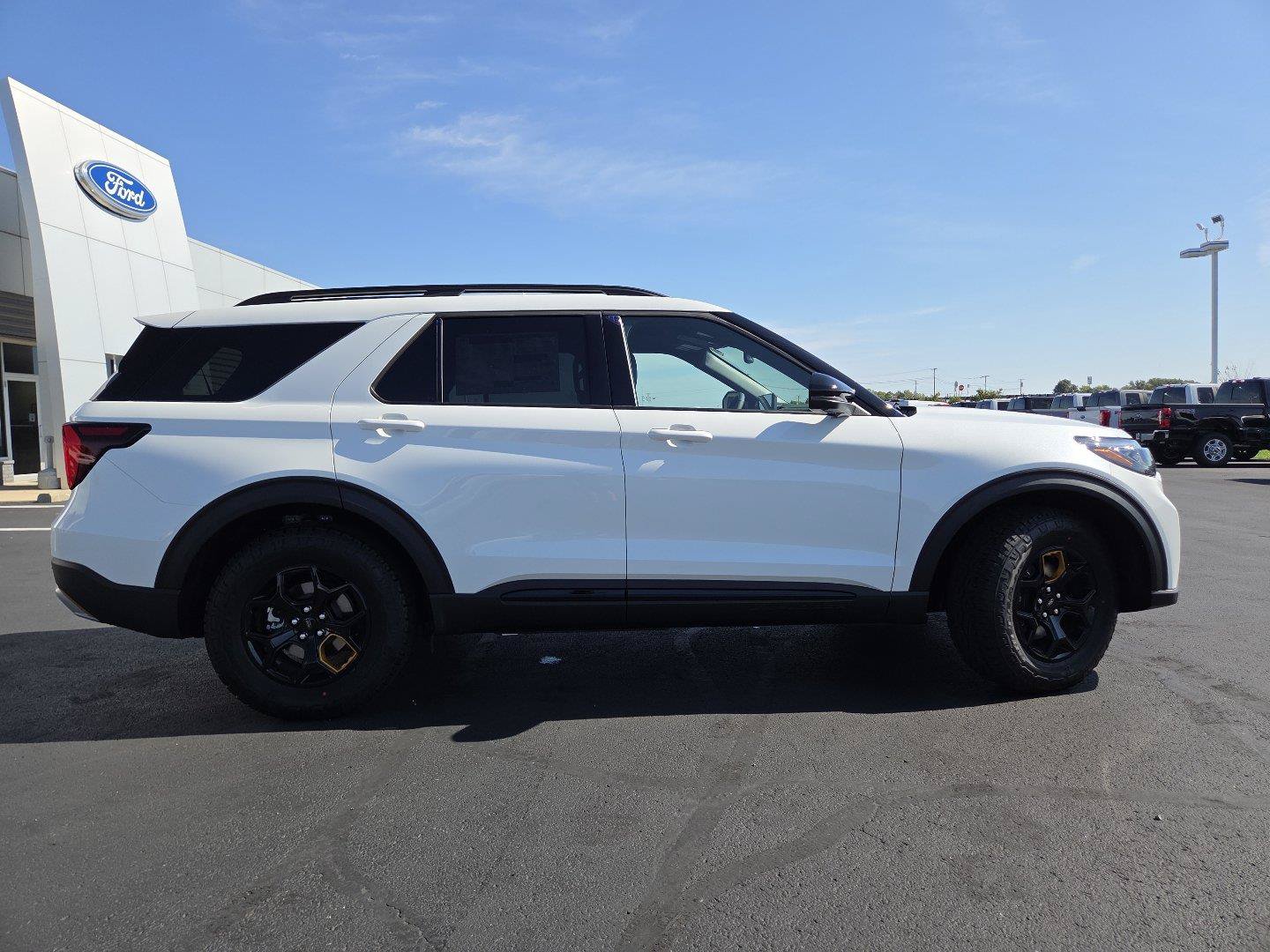 New 2027 Ford Explorer Tremor AWD/4WD image 17
