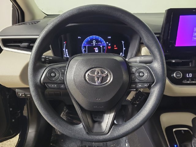 Used 2026 Toyota Corolla LE FWD image 26