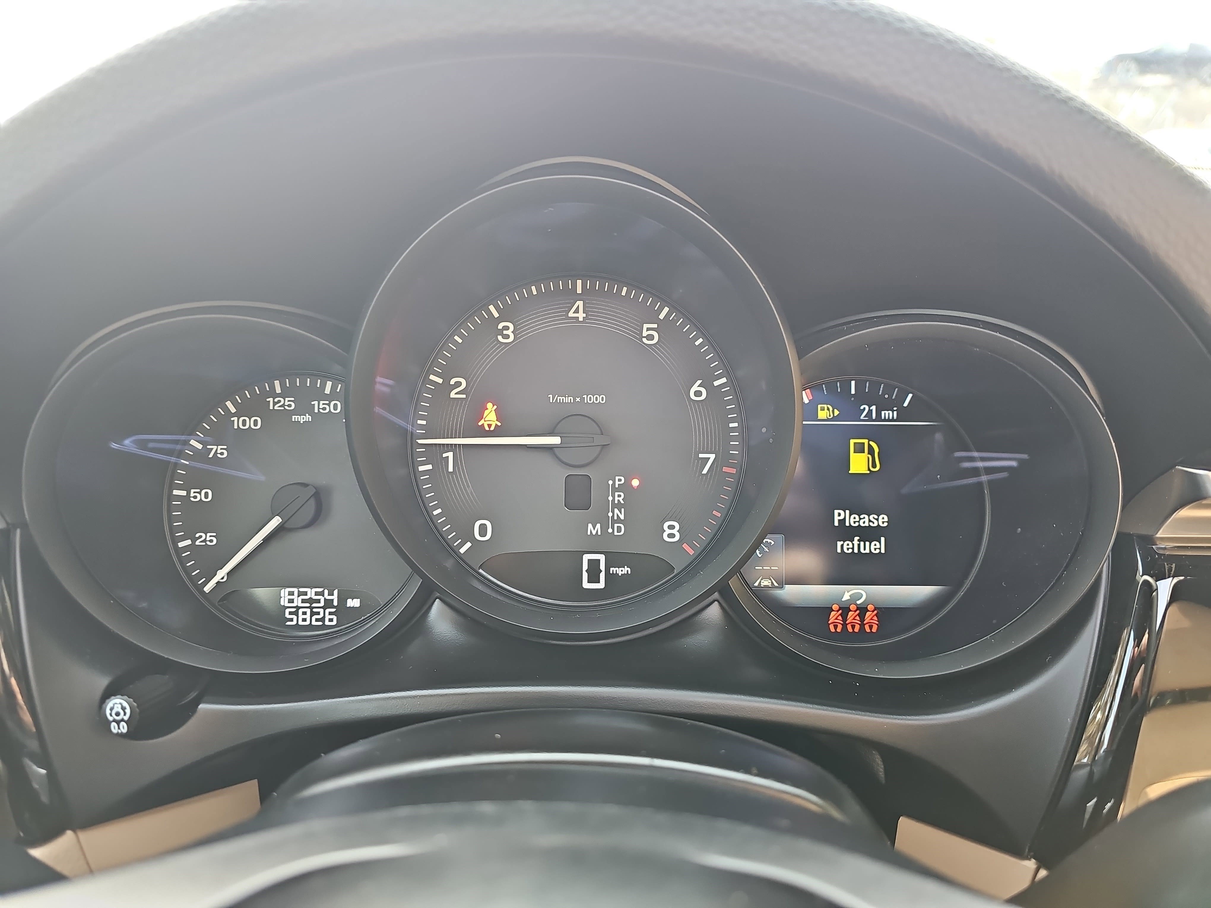 Used 2024 Porsche Macan image 20