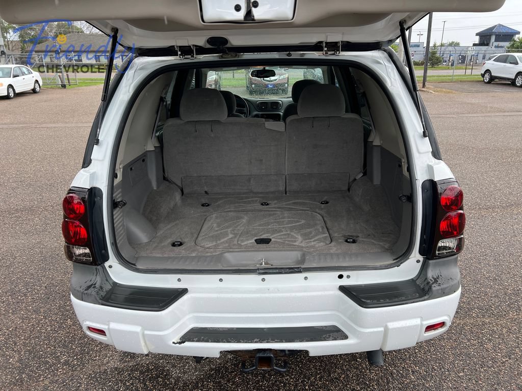 Used 2005 Chevrolet TrailBlazer LS w/ LS Preferred Equipment Group AWD/4WD image 18