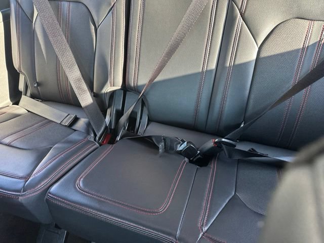 Used 2023 Ford Expedition Limited AWD/4WD image 12