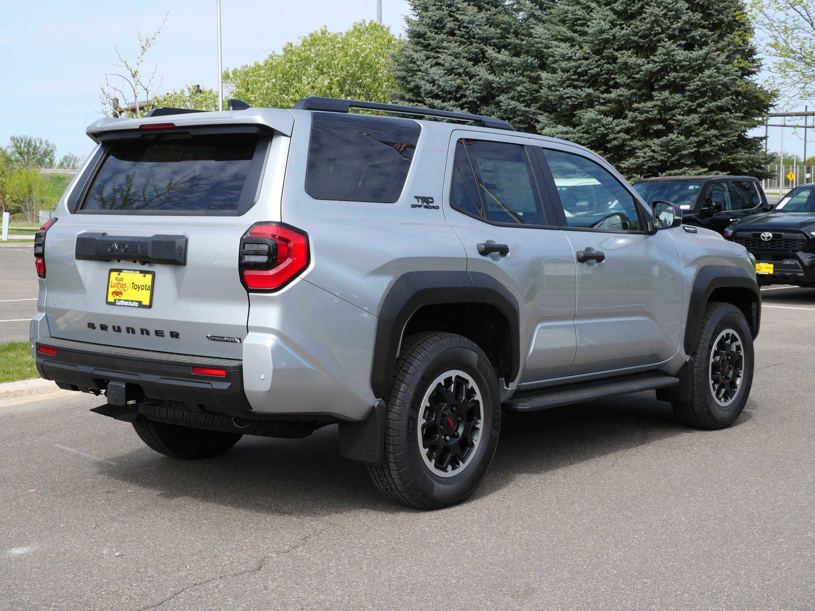 New 2026 Toyota 4Runner TRD Off-Road AWD/4WD image 2