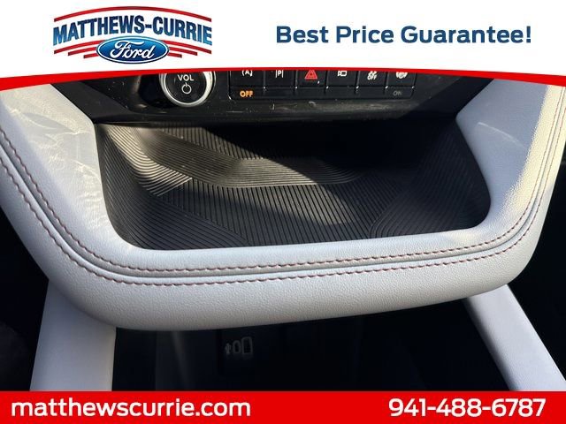 New 2026 Ford Explorer Active image 21