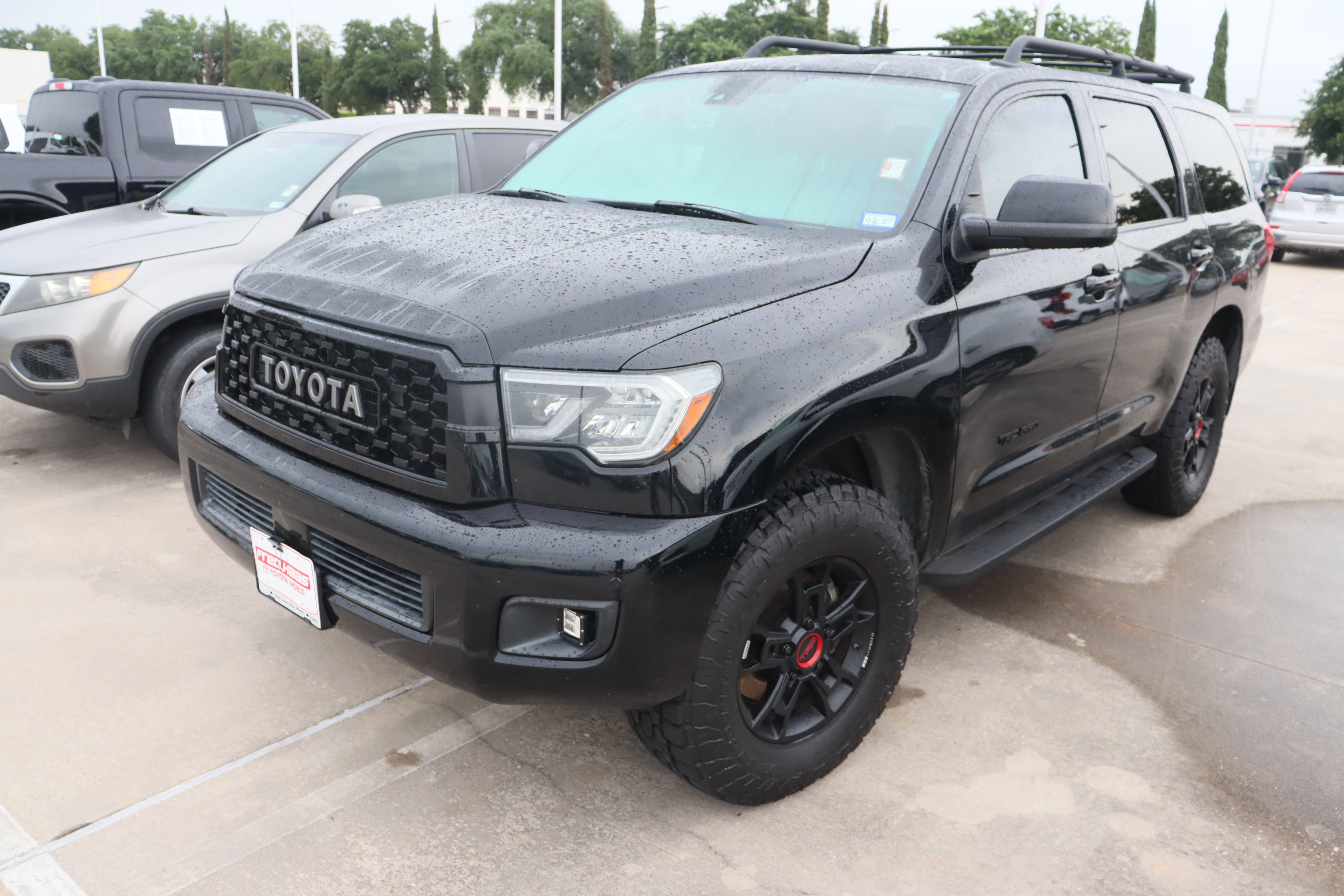 Used 2020 Toyota Sequoia TRD Pro AWD/4WD image 6