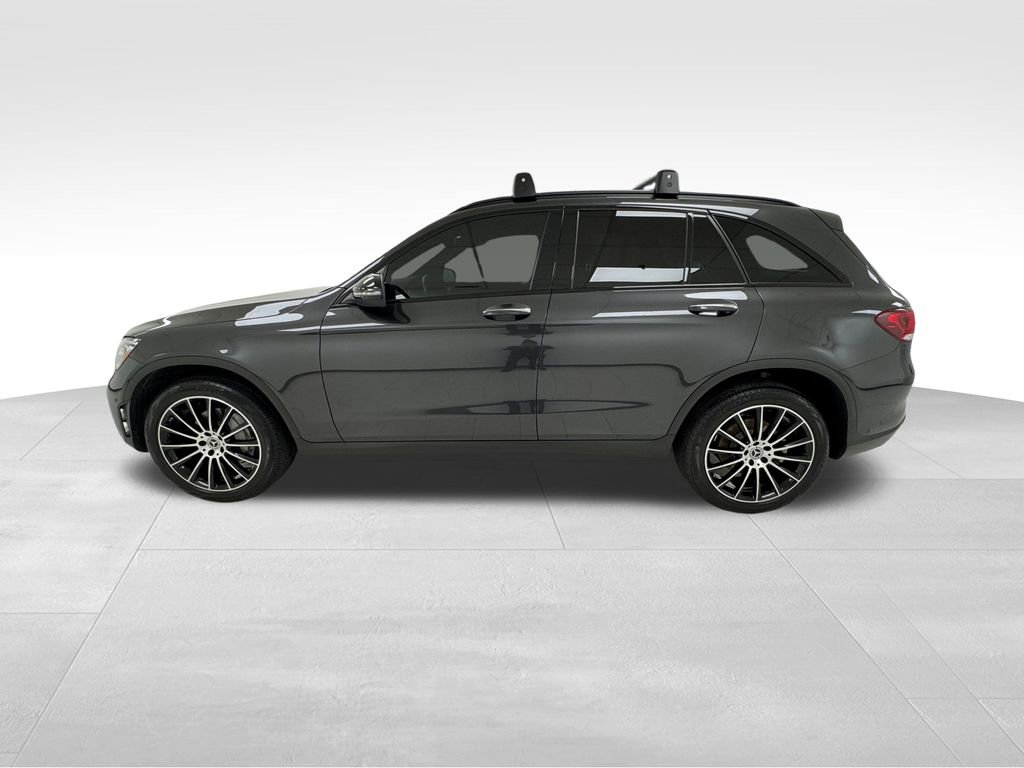 Used 2021 Mercedes-Benz GLC 300 image 4