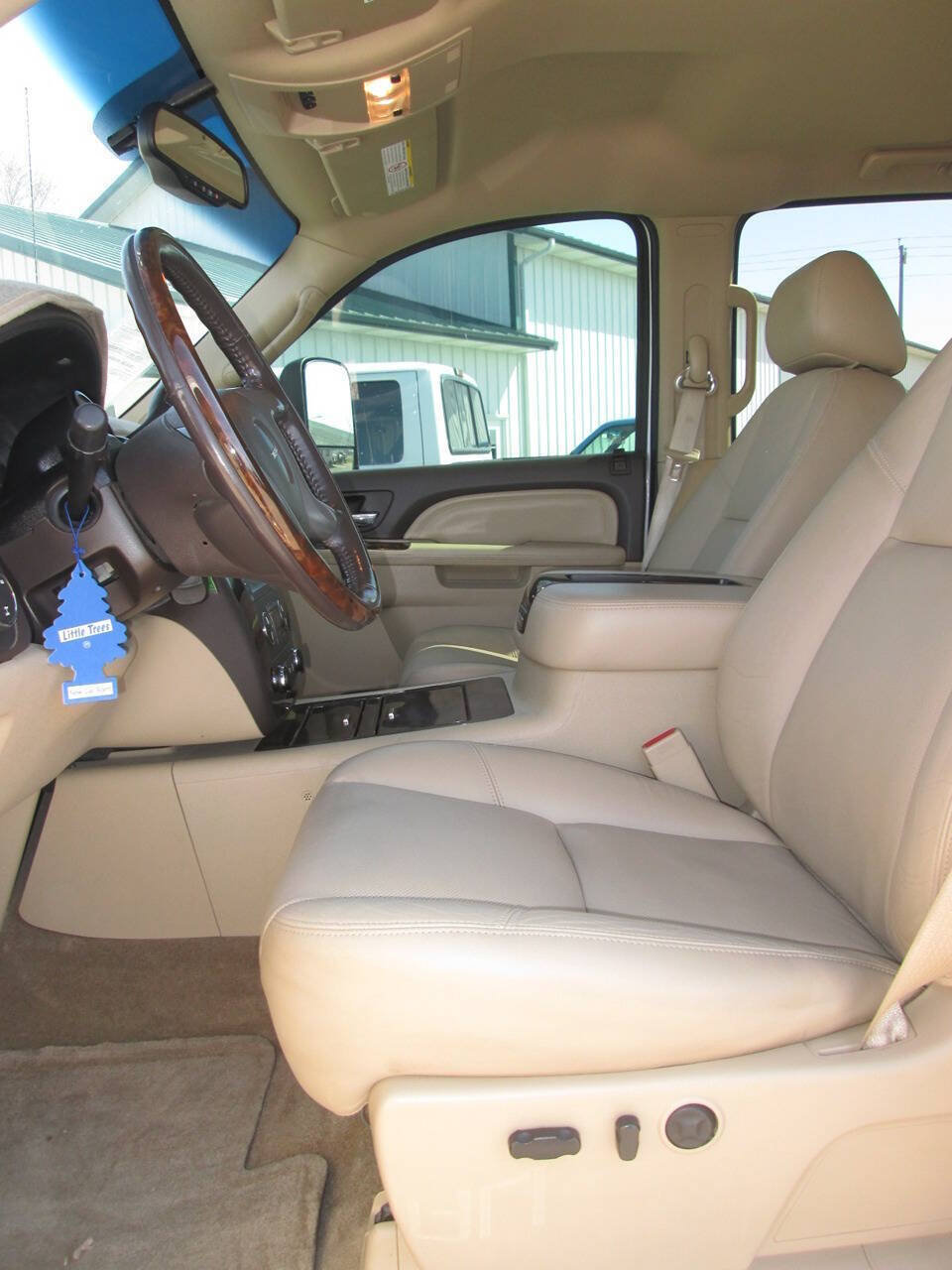 Used 2012 GMC Sierra 3500 Denali AWD/4WD image 22