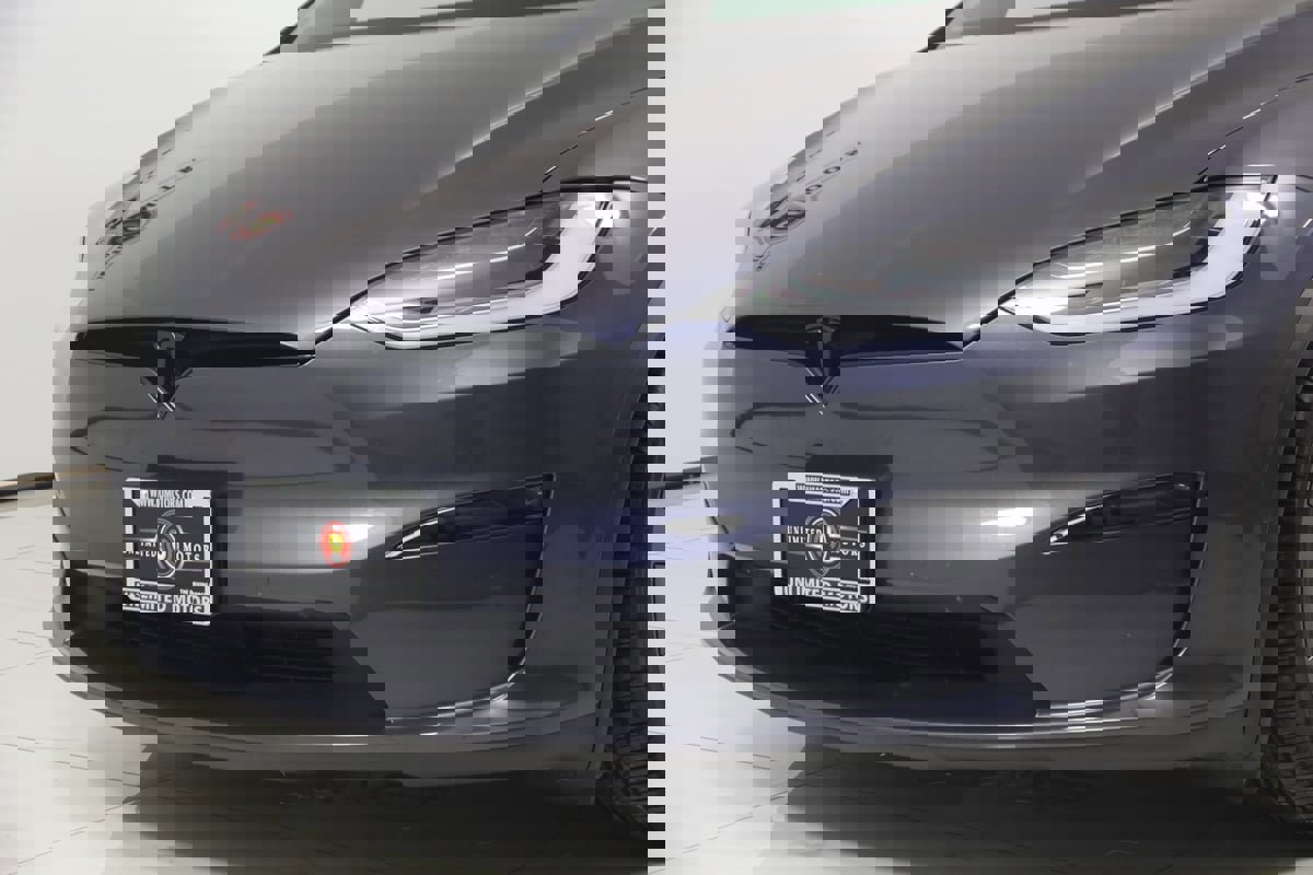 Used 2022 Tesla Model X image 66