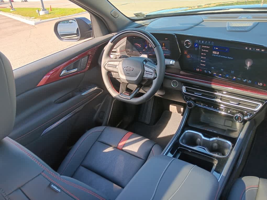 Used 2024 Chevrolet Traverse RS AWD/4WD image 18