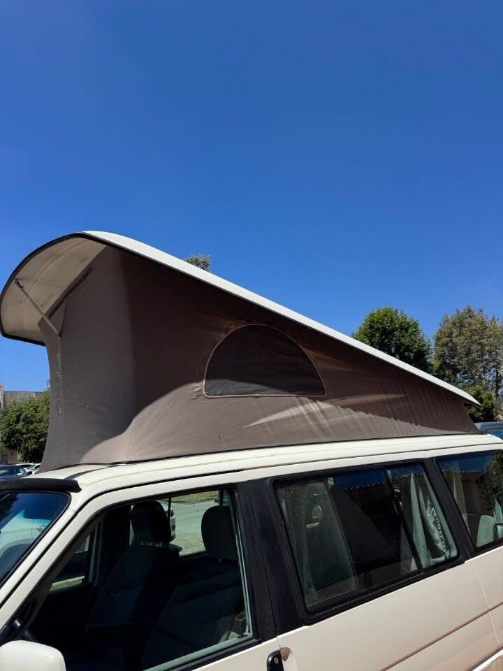 Used 2002 Volkswagen Eurovan MV FWD image 35