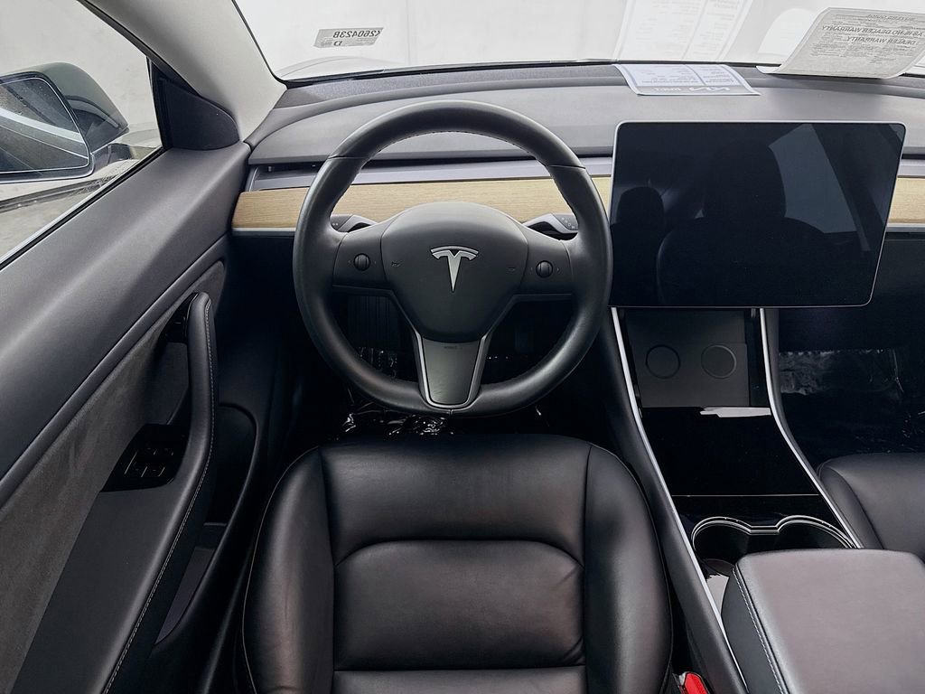 Used 2018 Tesla Model 3 Long Range AWD/4WD image 27