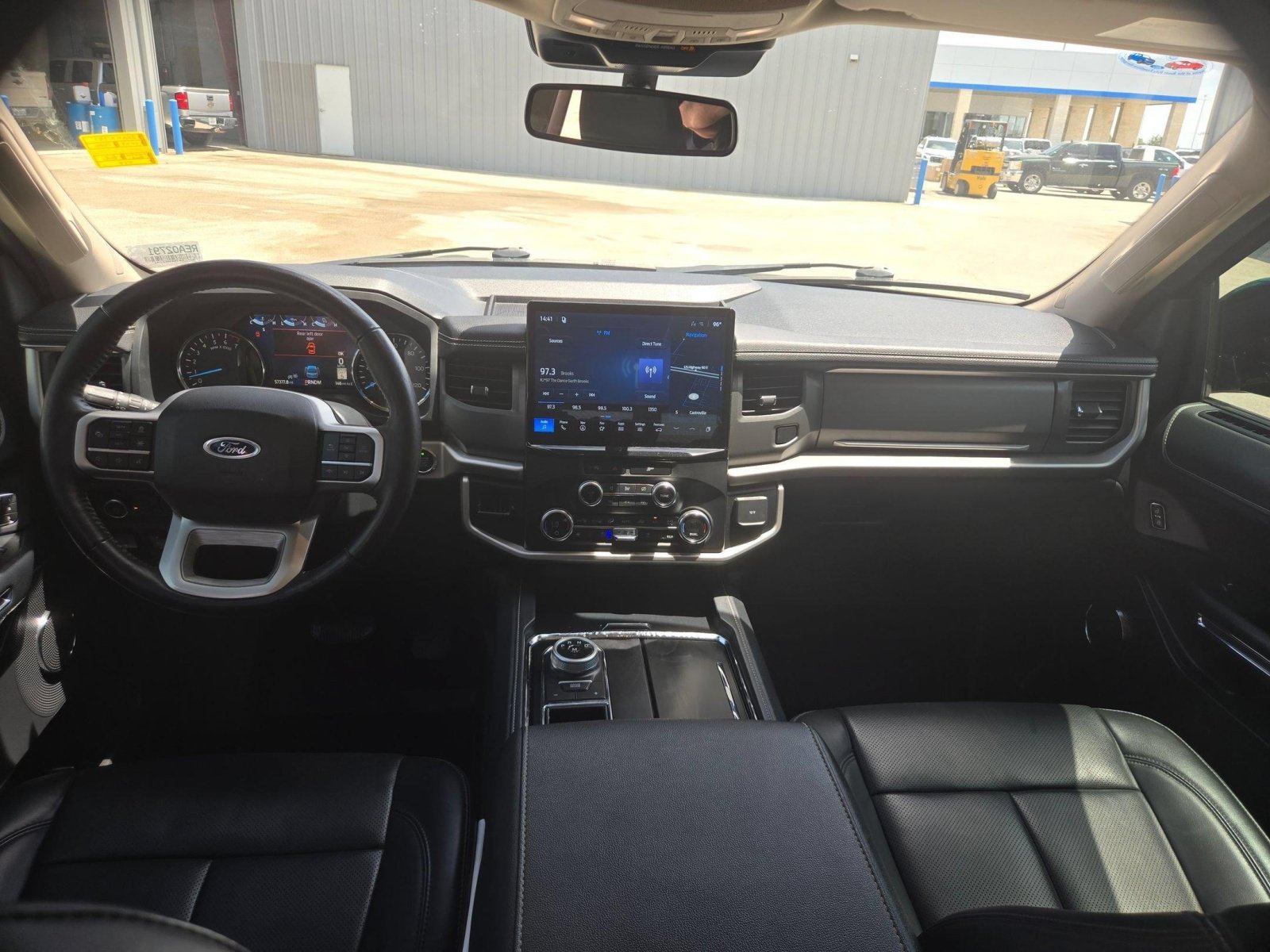 Used 2024 Ford Expedition Max XLT RWD image 18