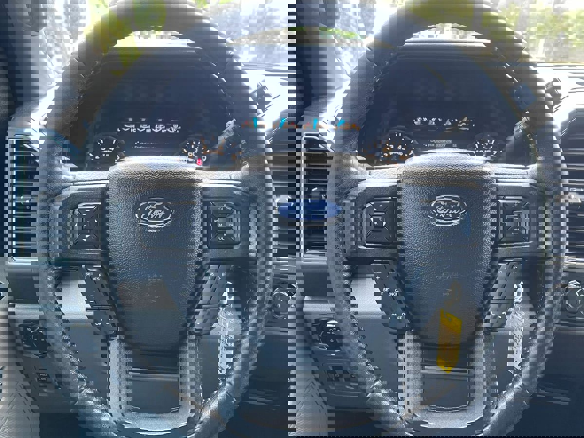 Used 2017 Ford F150 XLT w/ Equipment Group 301A Mid AWD/4WD image 12