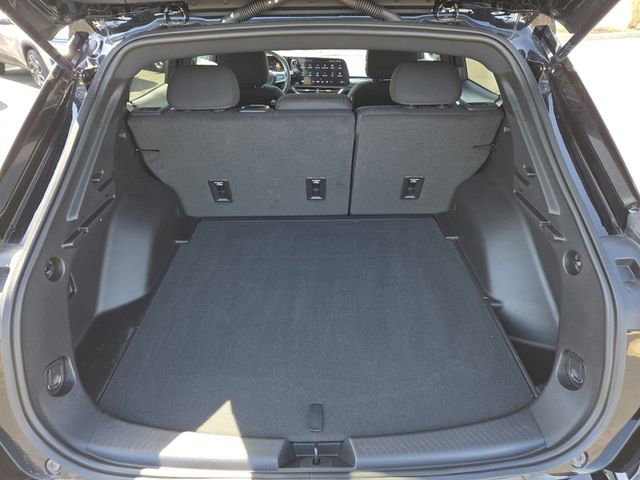 New 2026 Chevrolet Equinox EV LT image 20