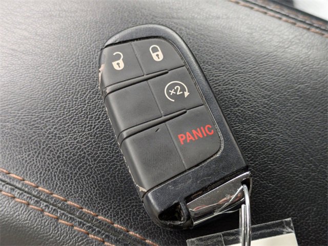 Used 2022 Jeep Compass Limited image 33