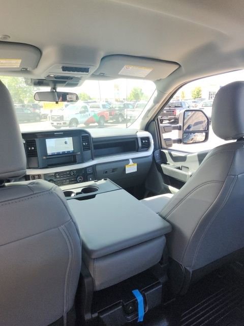 New 2026 Ford F250 XL w/ XL Chrome Package image 33