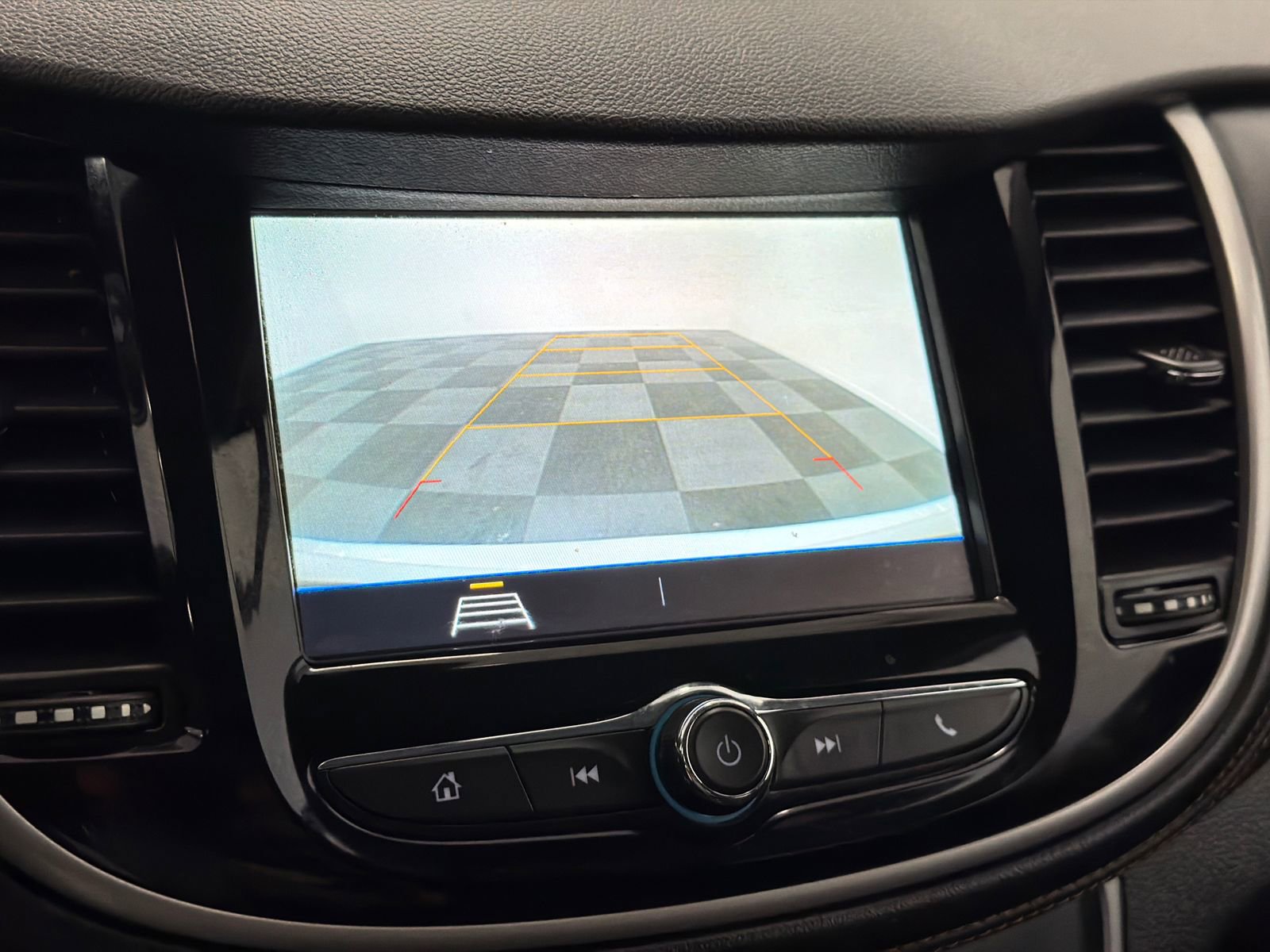 Used 2019 Chevrolet Trax LS w/ Tint and Cruise Package FWD image 24