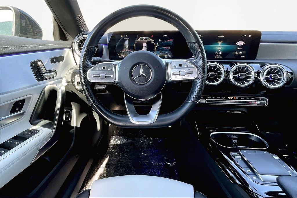 Used 2022 Mercedes-Benz CLA 35 AMG 4MATIC image 8