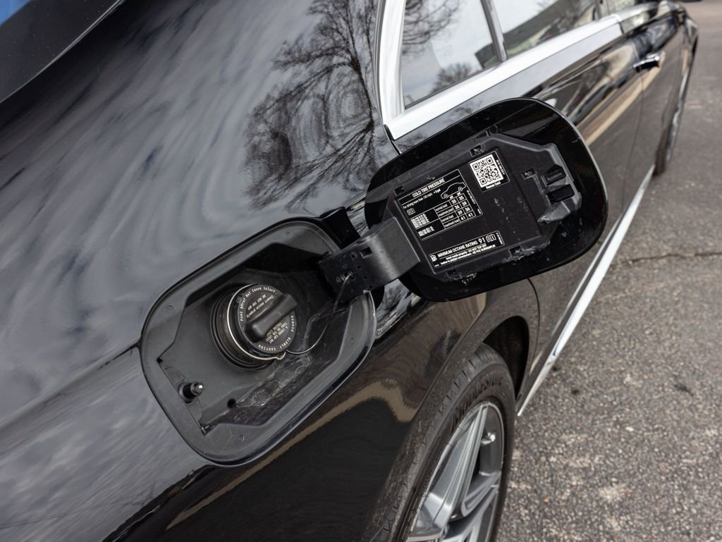 Used 2022 Mercedes-Benz S 580 4MATIC Sedan image 61