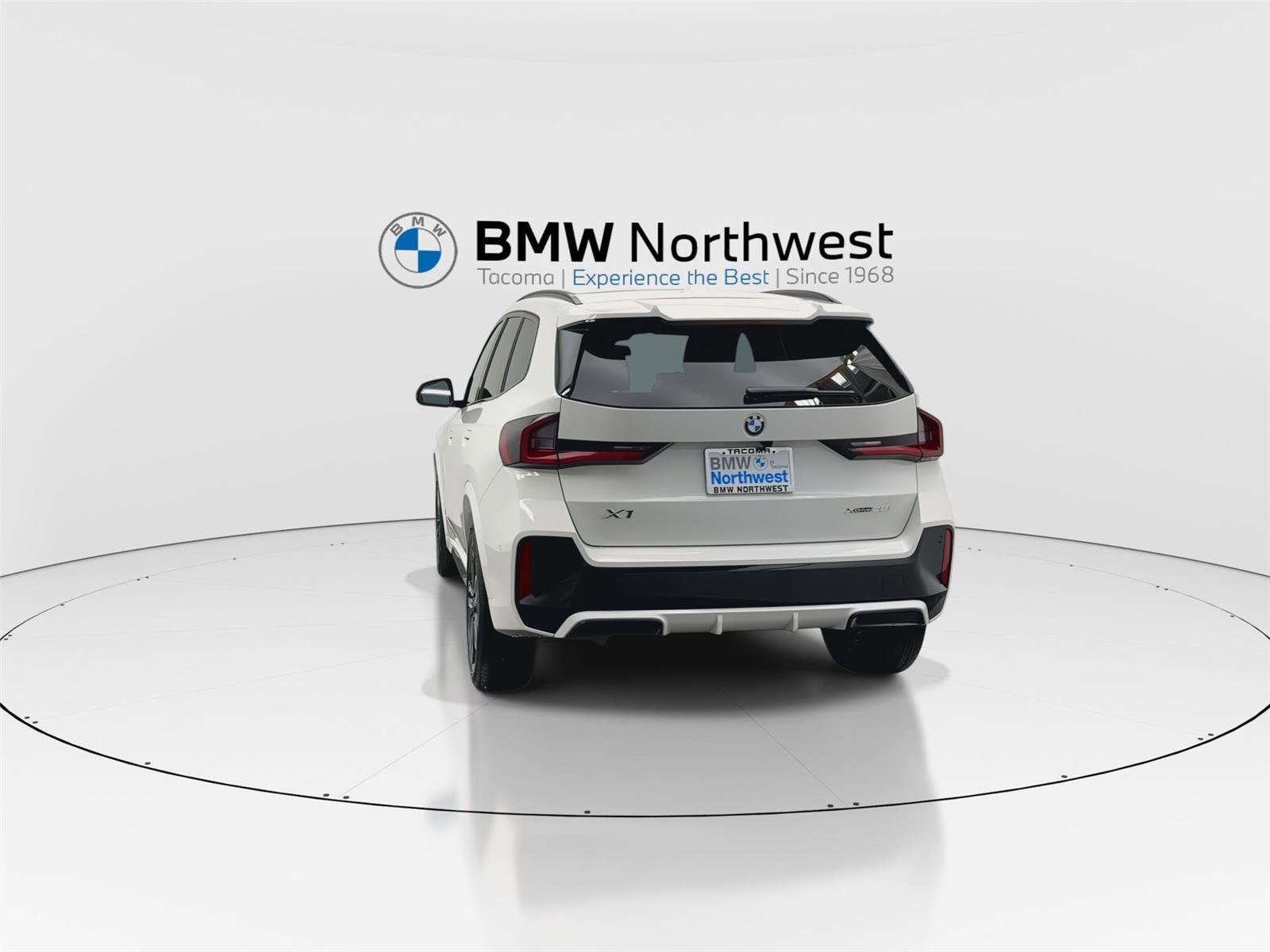 New 2026 BMW X1 xDrive28i w/ Technology Package AWD/4WD image 13
