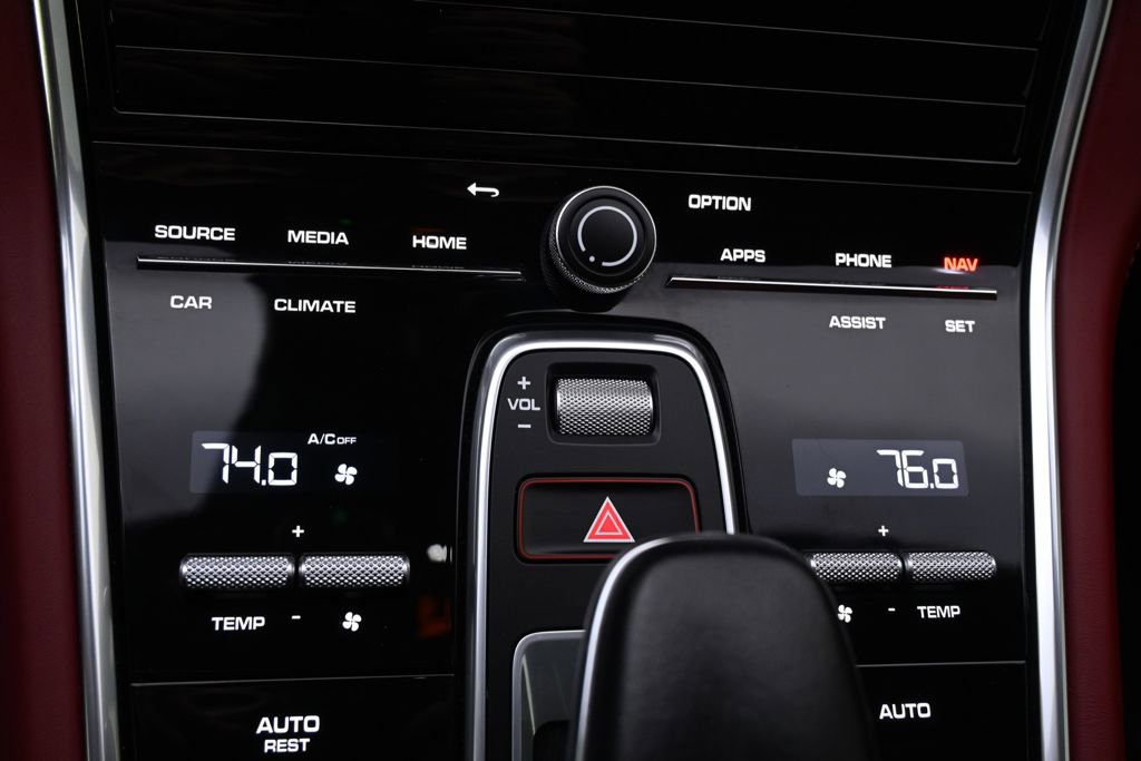 Used 2023 Porsche Panamera Turbo S image 36