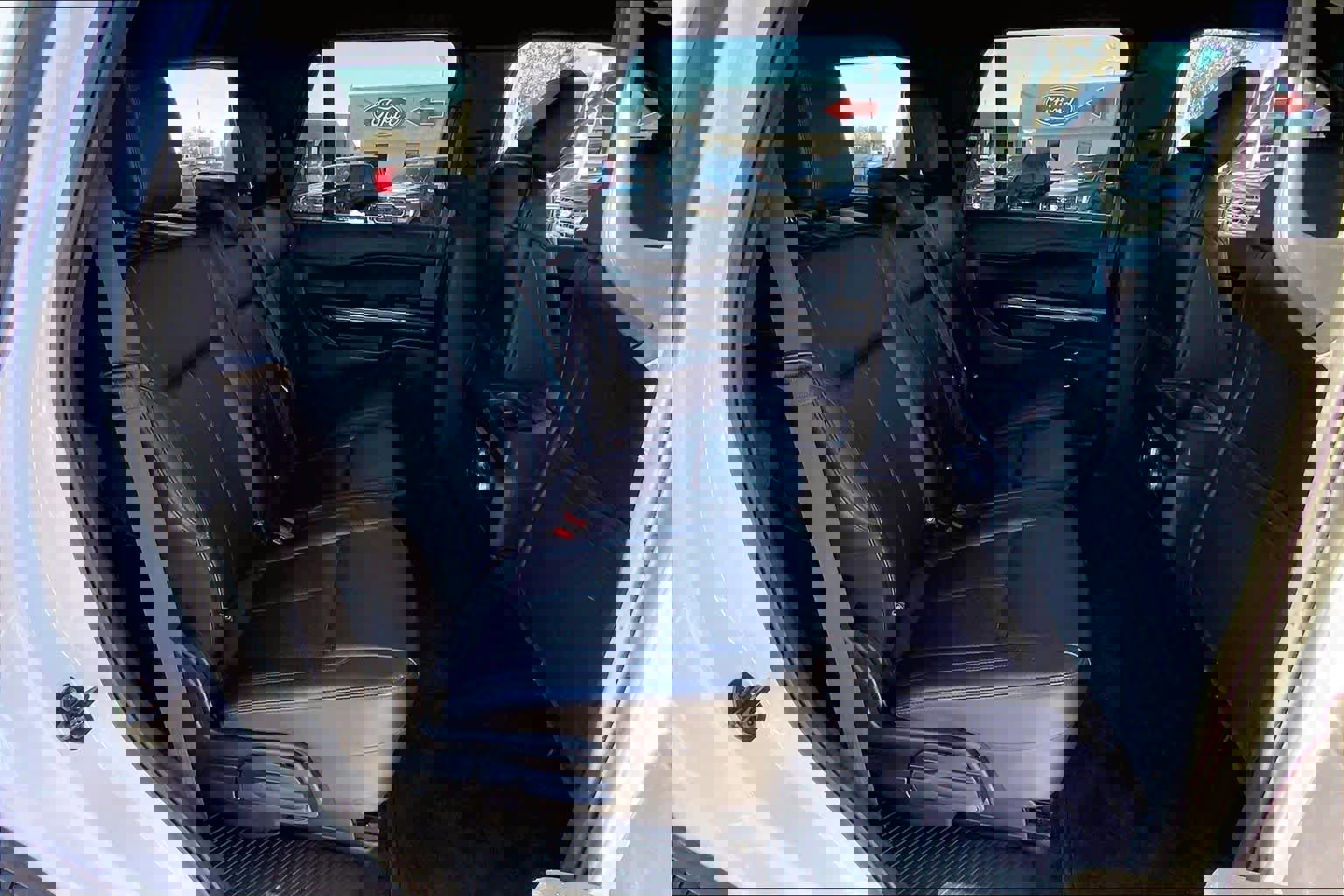 Certified 2021 Ford Expedition XLT image 20