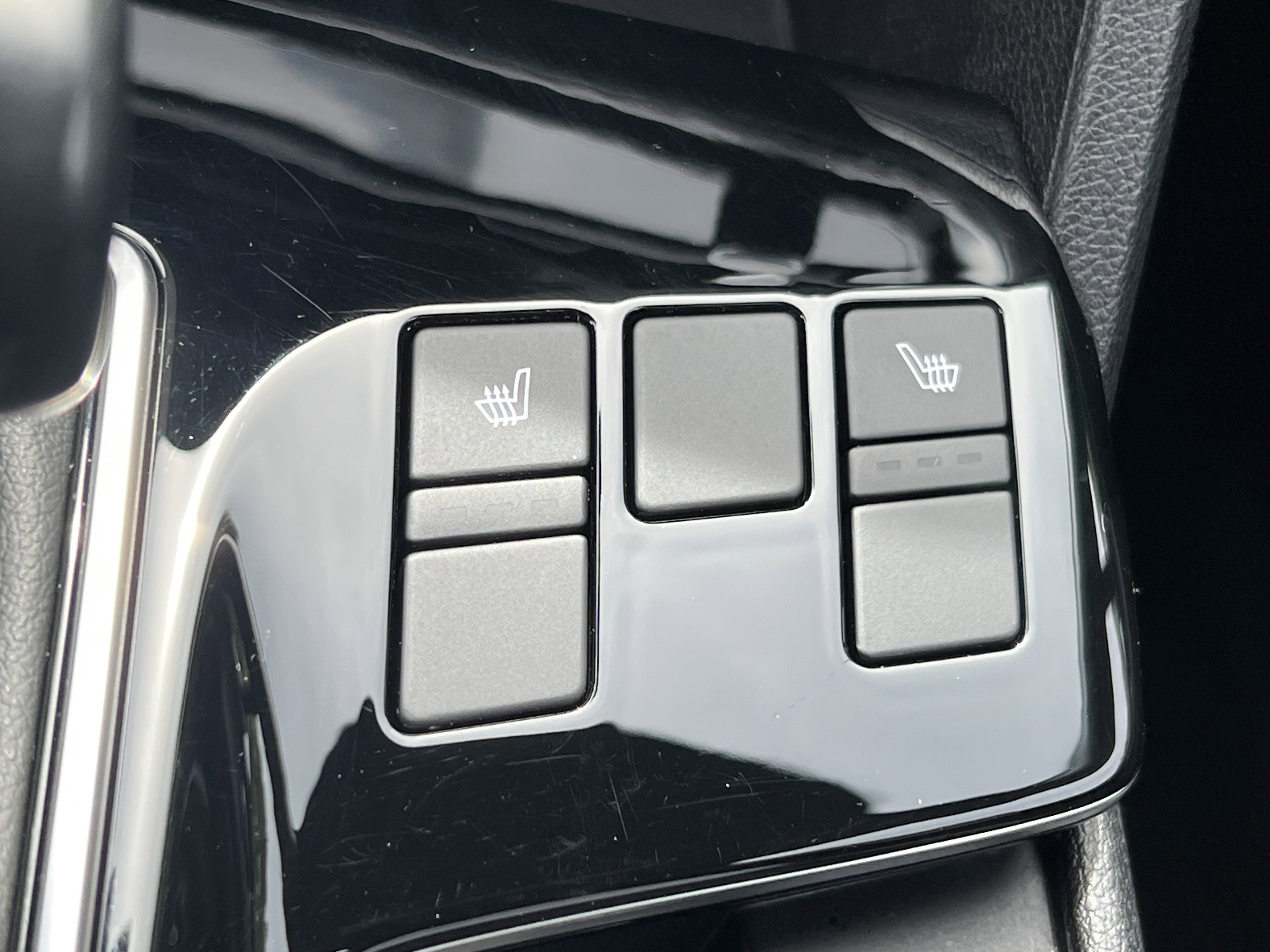 Used 2024 Kia Sportage X-Line w/ X-Line Premium Package image 34