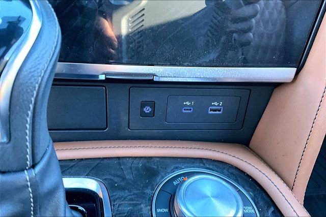Used 2024 INFINITI QX80 Sensory w/ Cargo Package image 33